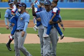 Cuba anuncia su equipo de béisbol para amistosos con EU