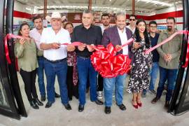 “Que una empresa decida abrir una nueva sucursal significa confianza y empleos”, dice el alcalde Tomás Gutiérrez.