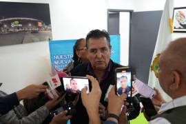 José Antonio Gutiérrez Jardón, gerente del SIMAS Rural, presentó la App oficial del organismo, que permitirá a los usuarios consultar recibos, realizar pagos y reportar incidencias de manera digital.