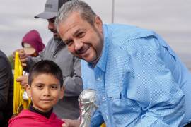 Autoridades encabezaron premiación e inauguración de la nueva temporada.