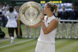 Llega a Wimbledon la segunda mujer en la historia en vencer a Serena Williams: Angelique Kerber