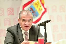 Miguel Ángel Riquelme Solís encabezó la reunión semanal de seguridad, en la que se reportaron 213 detenciones en Torreón.