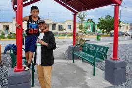 Los vecinos agradecieron al Gobierno Municipal por llevar obras y beneficios a la colonia.