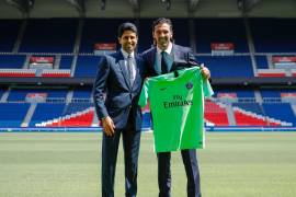 Gianluigi Buffon fue presentado con el PSG