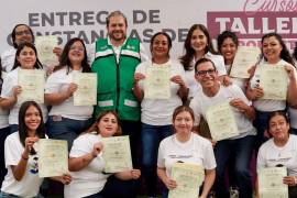 El programa ‘Preparatoria Mujeres Echadas Pa’ Delante’ apoyó a 543 mujeres para concluir o continuar estudios.