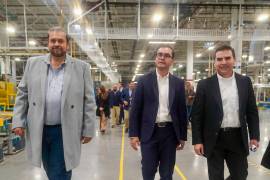 El alcalde de Ramos Arizpe, Tomás Gutiérrez Merino, asistió a la inauguración de la empresa Copeland, en Arteaga.