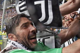 Con el Scudetto en lo alto, Buffon se despide de la Juventus