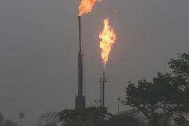 En enero, ardieron aproximadamente mil 300 millones de pies cúbicos de gas de cuatro quemadores en plantas del campo Ixachi, en Veracruz