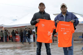 Listos y ‘amarrados’ para correr hoy