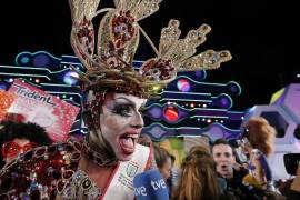Polémica en Carnaval español por coronación de un &quot;Cristo drag queen&quot;