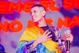 Jhonny Caz, integrante de Grupo Firme será coronado como Rey Gay en marcha LGBT+
