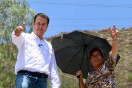 Jaime Bueno Zertuche busca ser diputado por el séptimo distrito federal de Coahuila.