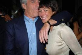 Abogado de víctimas de Epstein teme que Ghislaine Maxwell podría “suicidarse” o “ser silenciada”