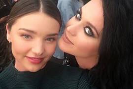 Katy Perry y Miranda Kerr comparten fotografía juntas