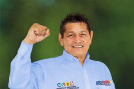 El alcalde de Cuautla es investigado por presuntos nexos criminales mientras autoridades federales buscan cumplimentar su captura.
