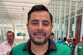 Mejora Coahuila proyecta ampliar a cinco mil el número de beneficiarios en el municipio de Arteaga, dijo su titular en el Púeblo Mágico, Gabriel Orsúa,