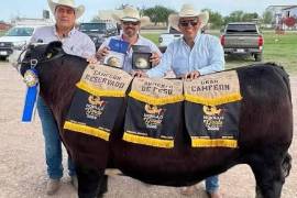 Productores pecuarios manifestaron su preocupación por el futuro del Concurso del Becerro Gordo, uno de los eventos ganaderos más representativos de Sabinas.