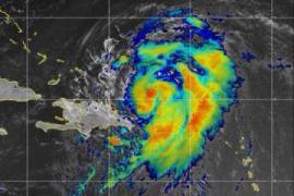 Huracán ‘Ernesto’ provoca daños catastróficos en Puerto Rico, como aguaceros, apagones e inundaciones.