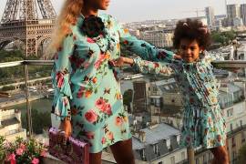 Beyoncé y su hija conquistan París al estilo fashion twins