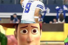 Los memes del retiro de Tony Romo