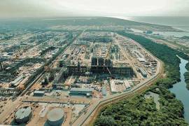 Costo de refinería Olmeca duplica presupuesto inicial, acepta Gobierno