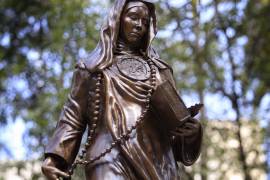 Levantan estatuas de Sor Juana, Josefa Ortiz, Margarita Maza y Gertrudis Bocanegra en CDMX