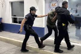 Patrullas acudieron de inmediato a la calle Río de Janeiro tras el reporte ciudadano.