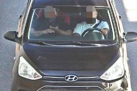 Dos detenidos enfrentan cargos por amenazas y cohecho, además de los robos denunciados.