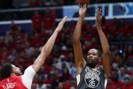 Warriors le 'roba' el sueño a los Pelicans