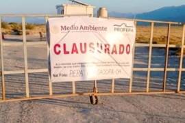 El Río Mezquites permanece cerrado mientras continúan las negociaciones.