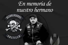 Integrantes de la comunidad motociclista lamentaron el fallecimiento de dos compañeros tras el accidente.