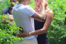 ¡Justin Bieber y Hailey Baldwin se comprometieron!