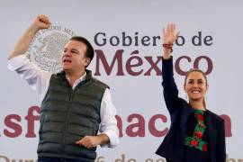 Esteban Villegas, gobernador de Durango, y Claudia Sheinbaum Pardo, presidenta de México