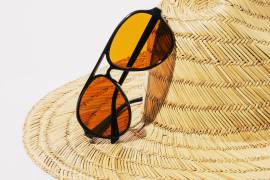 La mala calidad del aire, que es más frecuente cuando hace calor, también se ha relacionado con la frecuencia de los dolores de cabeza.