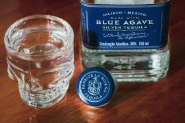 El tequila se convierte en la bebida de celebración ideal. No solo es un símbolo de la cultura mexicana, sino que también ofrece ciertos beneficios cuando se consume con moderación.