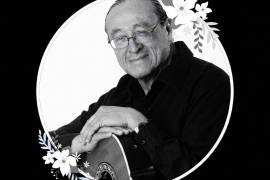 Muere Gabino Palomares, cantautor mexicano.