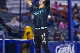 Saraperos reaccionó con seis anotaciones en la séptima entrada y este domingo buscará quedarse con la serie ante Charros.