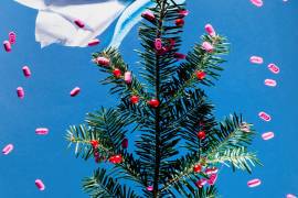 Si se te irrita la piel tras tocar el árbol, intenta crear “una barrera” entre tu piel y el árbol.