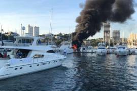 Embarcación explota en el Club de Yates de Acapulco