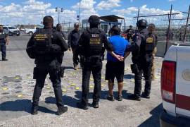 Luis Alonzo Ledezma, de 46 años, fue detenido en Piedras Negras y posteriormente entregado a autoridades estadounidenses que lo requieren por un caso relacionado con distribución de cocaína.