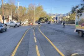 El día de ayer fueron pintadas las líneas que delimitan a la Ciclovía, en dos tramos de la avenida Unversidad.