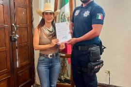 Mario Jesús González recibió el nombramiento como nuevo director de Seguridad Pública de General Cepeda.