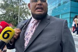 Gustavo Soto Miranda acudió este viernes a la Fiscalía de Nuevo León a presentar una denuncia contra el papá de la joven Debanhi Susana Escobar Bazaldúa, Mario Escobar