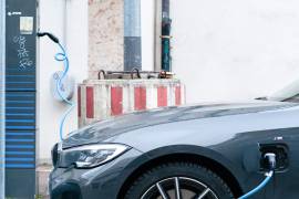 Ven futuro eléctrico en sector automotriz