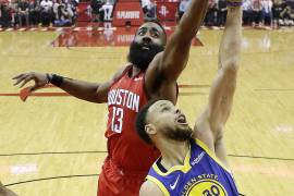 James Harden es el héroe que lleva a los Rockets a acercarse a los Warriors en la serie