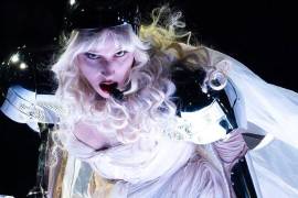 La intérprete de ‘Mayhem’ encabeza la lista de favoritos para llevarse varios premios en una gala que reunirá a las estrellas más grandes de la música.