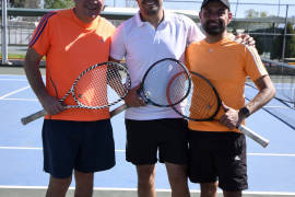 Tenistas en el American Sport Center mezclan deporte y amistad