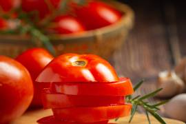 El tomate: orgullo rojo de la cocina mexicana