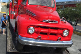 Vuelve ‘renovado’ el primer camión de Bomberos de Saltillo
