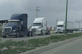 El sector del transporte de carga mantiene la apuesta por el diálogo ante la problemática en los cruces hacia Estados Unidos.